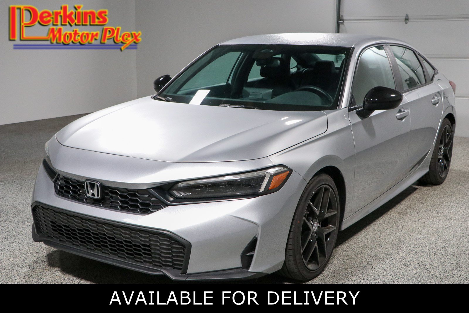 Used 2025 Honda Civic Sport image 1