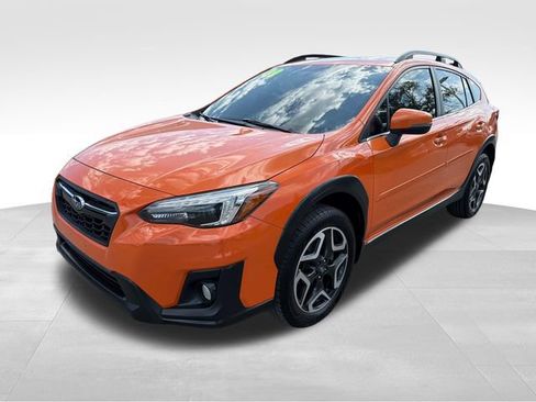 Used 2019 Subaru Crosstrek 2.0i Limited w/ Moonroof Package w/Navigation AWD/4WD image 3
