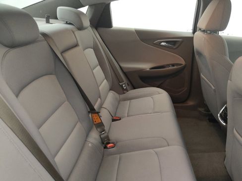 Used 2022 Chevrolet Malibu LT image 19