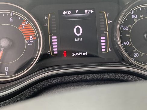 Used 2019 Jeep Cherokee Latitude Plus AWD/4WD image 28