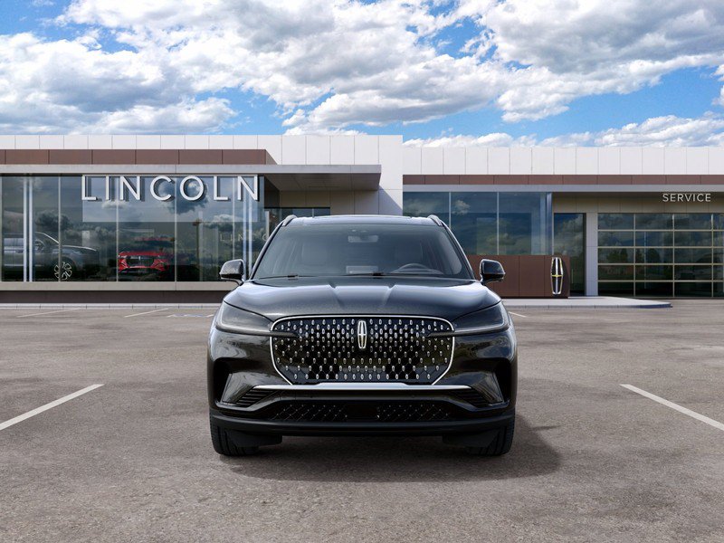 New 2027 Lincoln Aviator AWD image 3