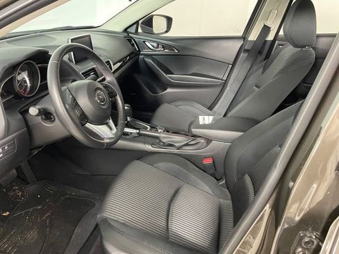 Used 2015 MAZDA MAZDA3 i Touring w/ Technology Package image 2