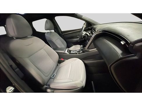 Used 2023 Hyundai Santa Cruz SEL Premium w/ Tow & Go Package image 16