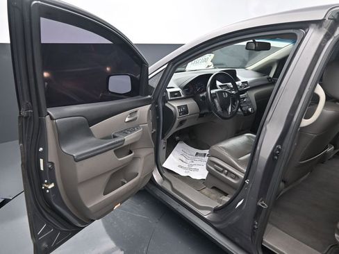 Used 2012 Honda Odyssey EX-L image 17