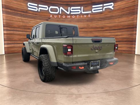 New 2026 Jeep Gladiator Mojave image 3