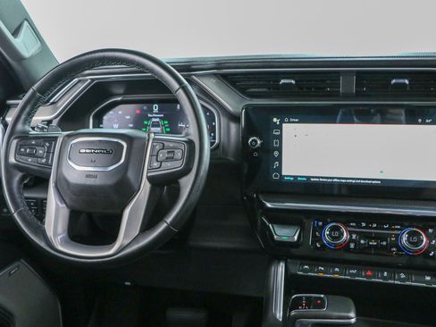 Used 2023 GMC Sierra 1500 Denali w/ Denali Reserve Package AWD/4WD image 18