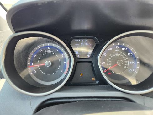 Used 2013 Hyundai Elantra FWD image 15