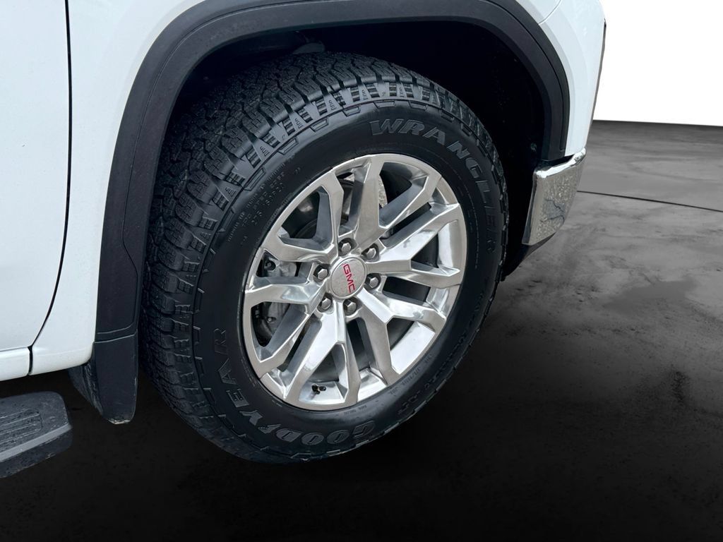 Used 2021 GMC Sierra 1500 SLT w/ SLT Premium Plus Package AWD/4WD image 11