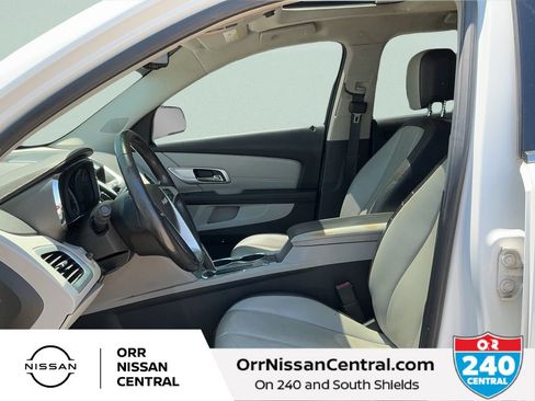 Used 2011 GMC Terrain SLT FWD image 17