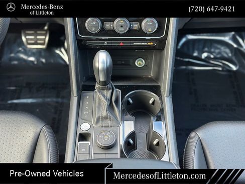 Used 2022 Volkswagen Atlas Cross Sport SEL R-Line image 21