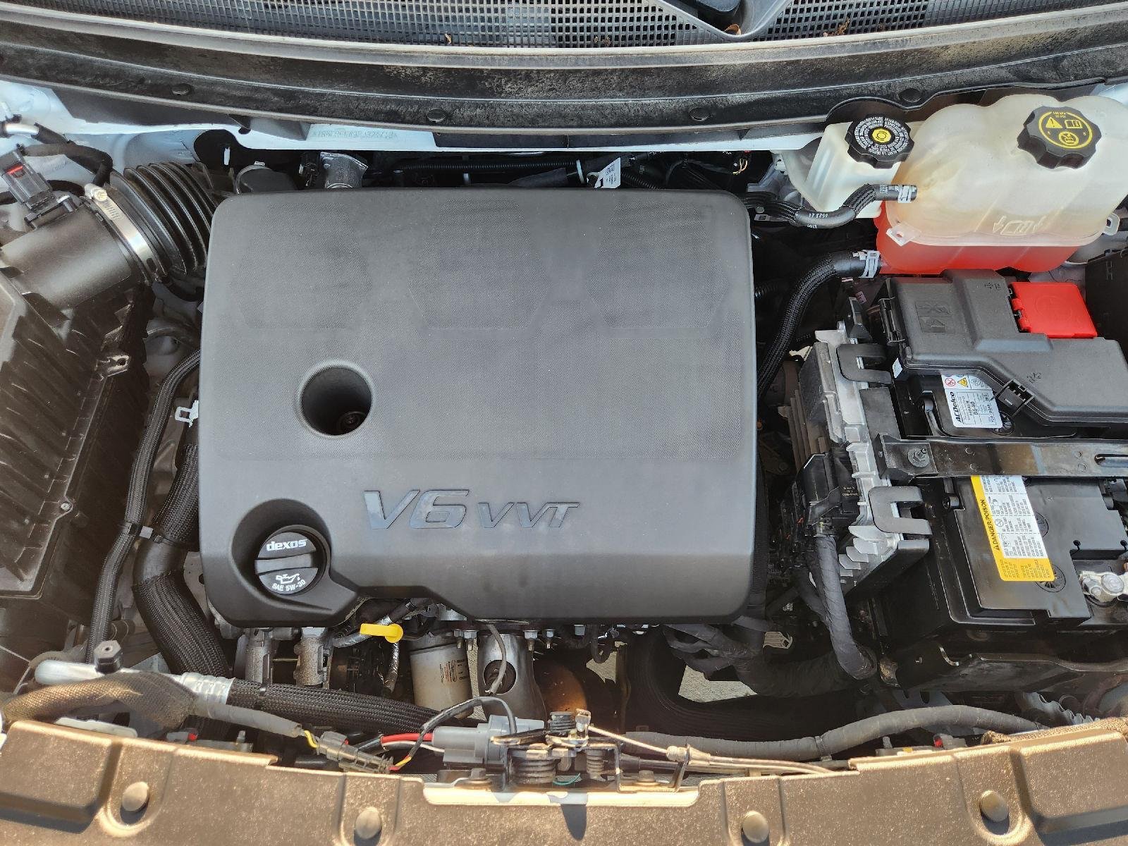 Used 2023 Chevrolet Traverse LT FWD image 33