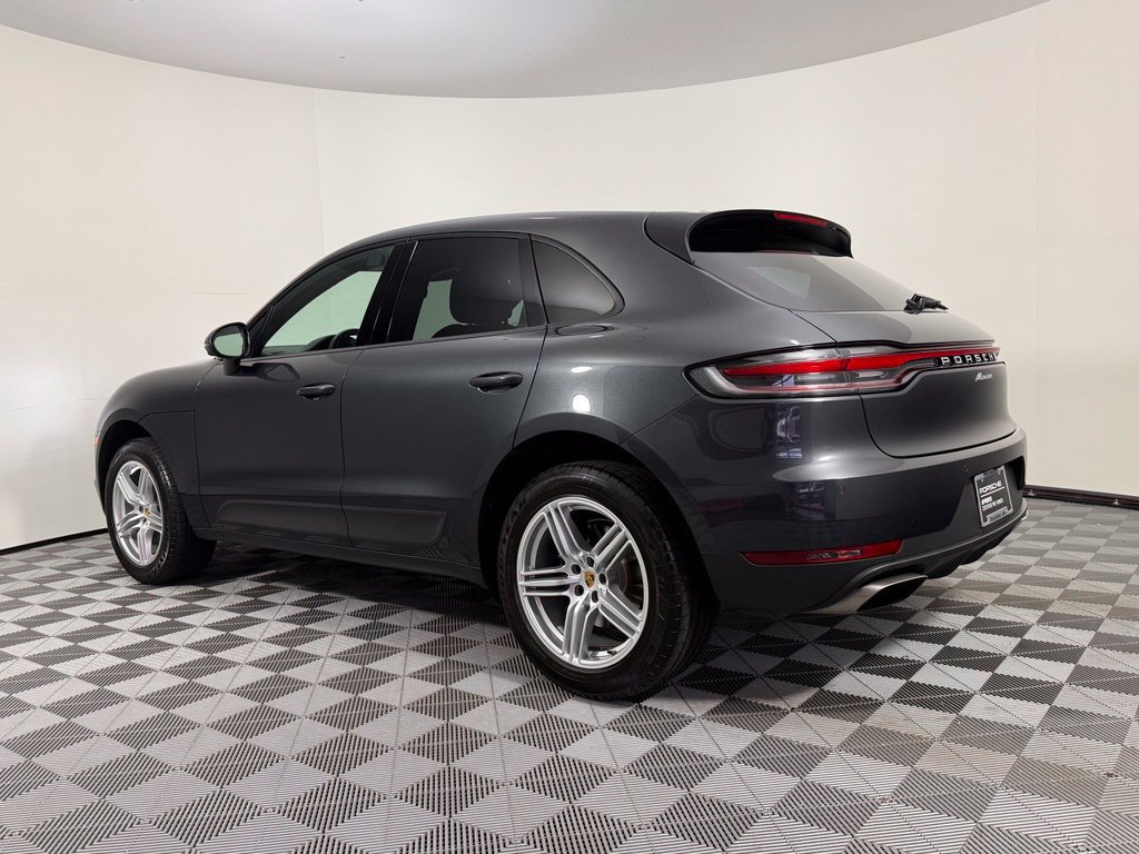 Certified 2021 Porsche Macan AWD/4WD image 3