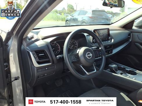 Used 2023 Nissan Rogue SV FWD image 13
