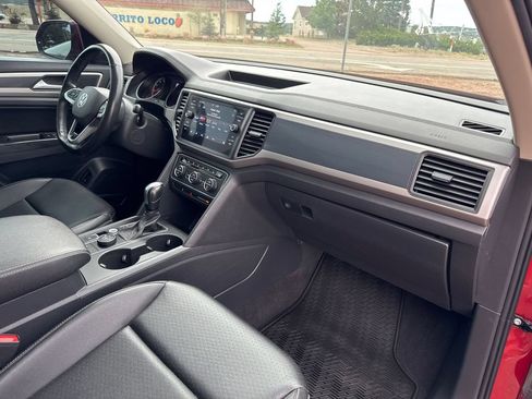 Used 2021 Volkswagen Atlas SE w/ Panoramic Sunroof Package AWD/4WD image 19