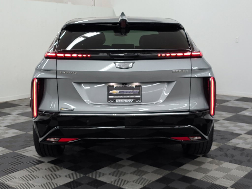 Used 2024 Cadillac Lyriq Luxury w/ LPO, Floor Liner Package AWD/4WD image 6