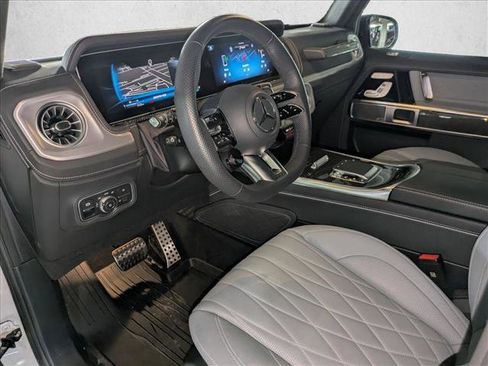 Certified 2025 Mercedes-Benz G 63 AMG 4MATIC image 10