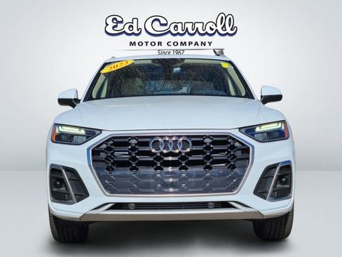 Used 2023 Audi Q5 2.0T Premium w/ Convenience Package image 2