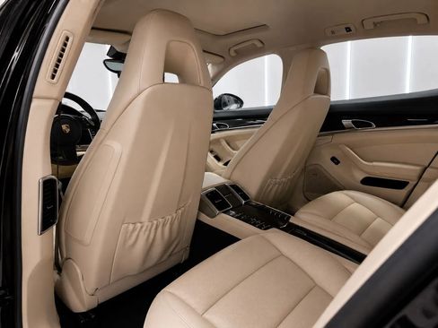 Used 2014 Porsche Panamera S w/ Premium Package Plus RWD image 10