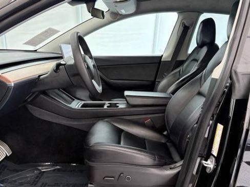 Used 2022 Tesla Model Y Performance AWD/4WD image 12