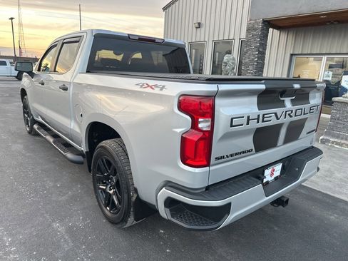 Used 2021 Chevrolet Silverado 1500 Custom w/ Rally Edition image 9