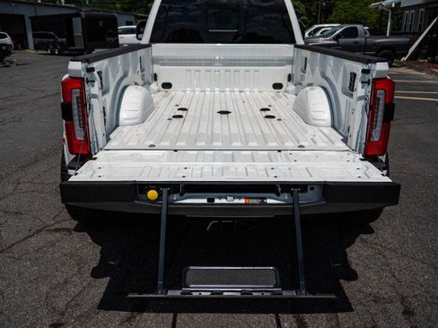 Used 2026 Ford F450 Platinum AWD/4WD image 37