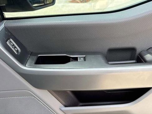 Used 2023 Ford F150 XLT image 9