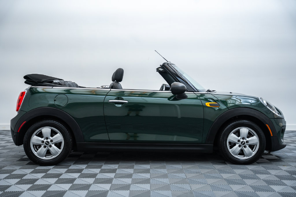 Used 2019 MINI Cooper Convertible FWD image 3