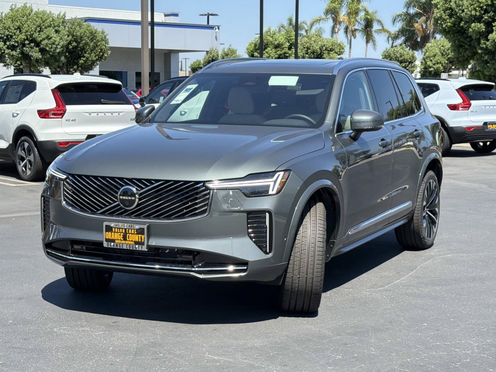 New 2027 Volvo XC90 B5 Plus AWD/4WD image 3