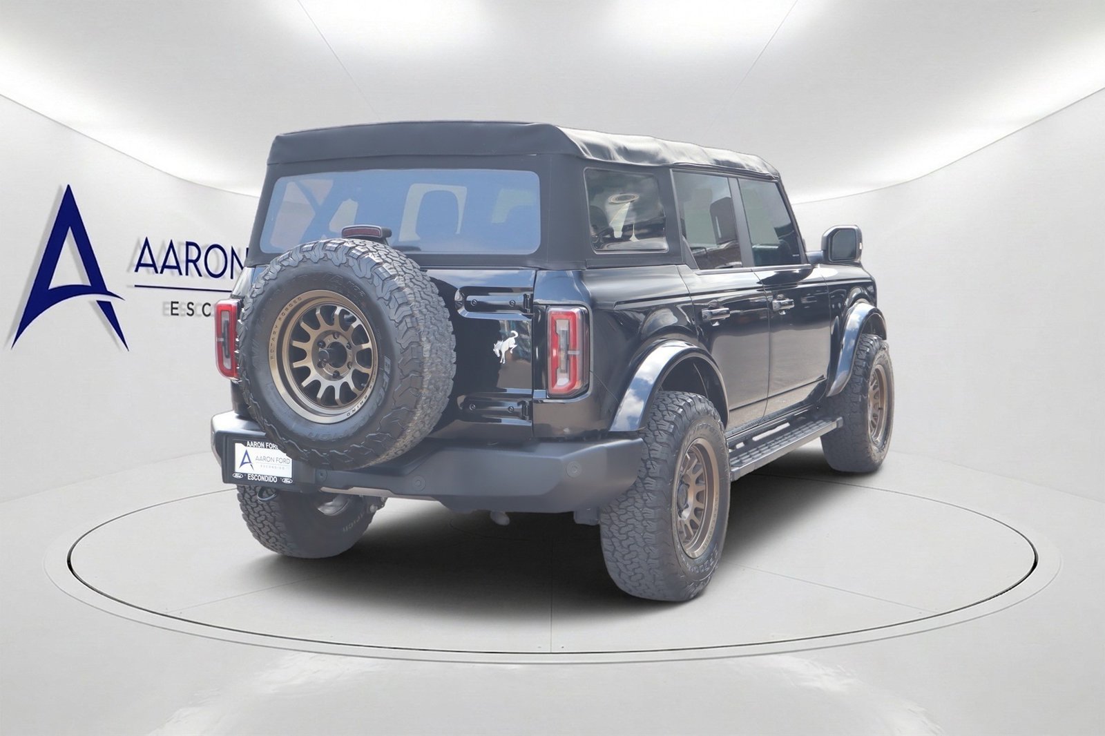 Used 2022 Ford Bronco Outer Banks AWD/4WD image 4
