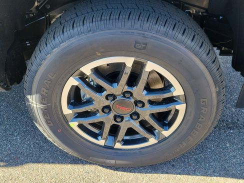 New 2025 Toyota Tacoma TRD Sport image 14