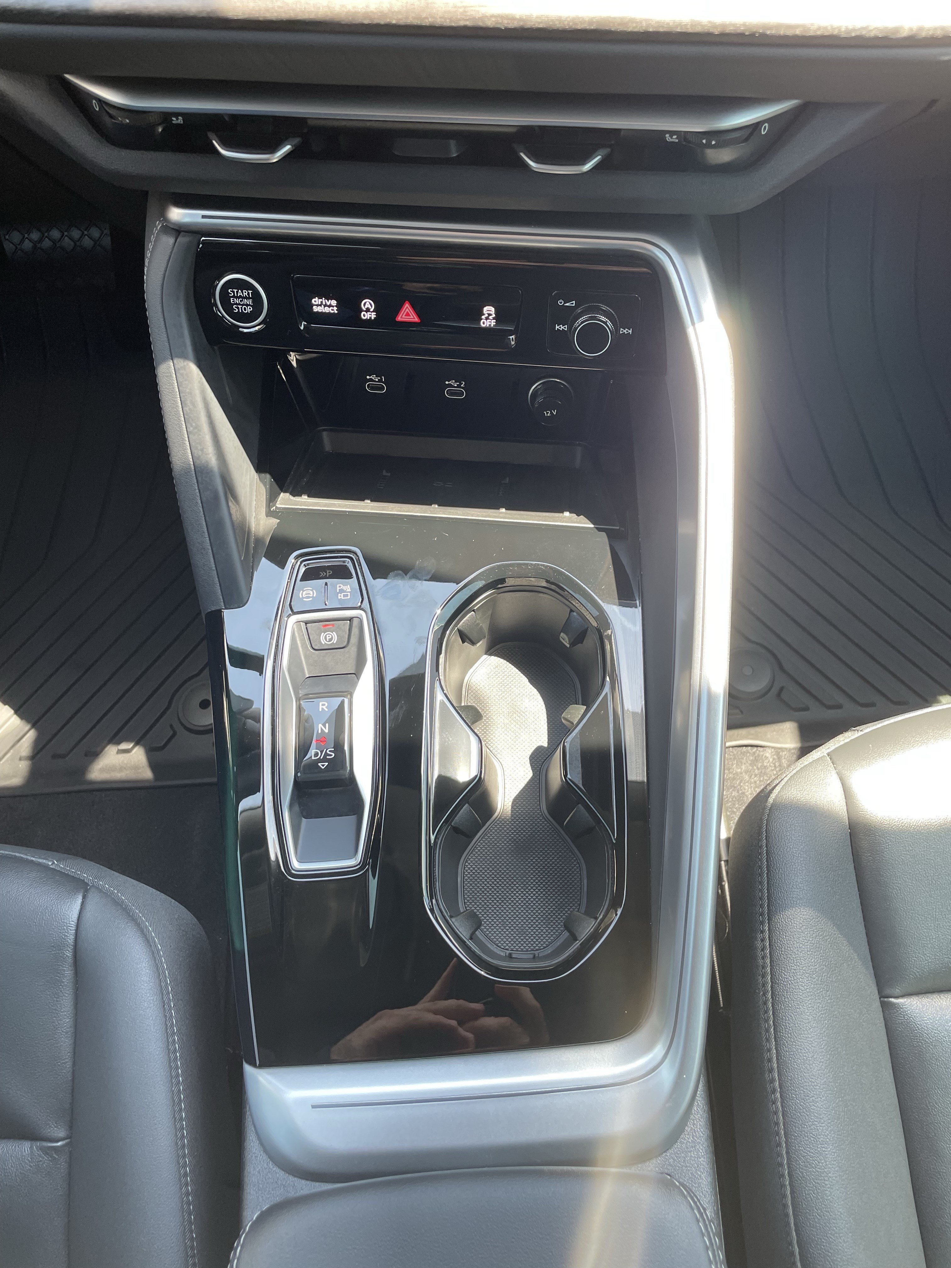 Used 2025 Audi Q5 Premium AWD/4WD image 32