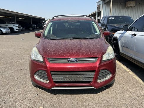 Used 2016 Ford Escape SE w/ SE Leather Comfort Package AWD/4WD image 3