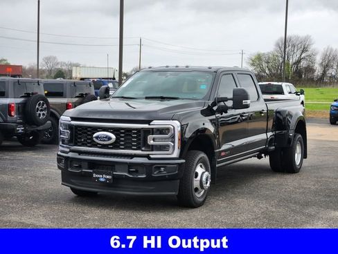 New 2026 Ford F350 Platinum AWD/4WD image 3