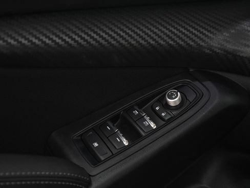 Used 2025 Subaru Ascent Premium image 22