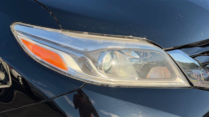 Used 2017 Toyota Sienna Limited Premium FWD image 10