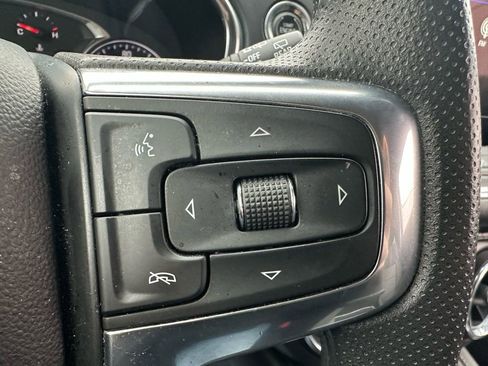 Used 2023 Chevrolet Blazer LT image 21