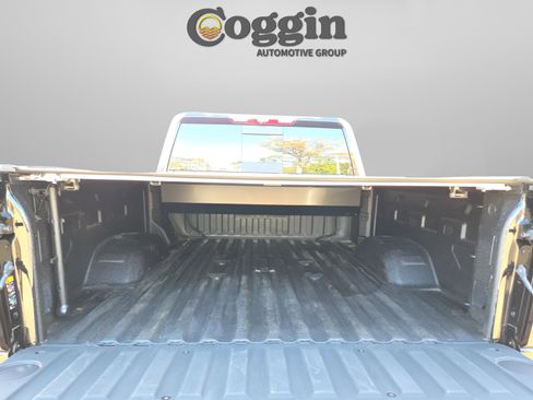 Used 2025 GMC Sierra 2500 Denali Ultimate image 13