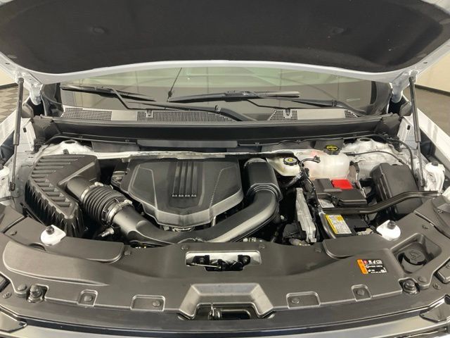 Used 2025 GMC Acadia AT4 AWD/4WD image 42