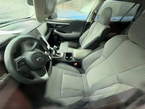Used 2021 Subaru Outback Premium AWD/4WD image 9