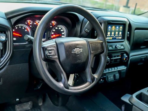 Used 2021 Chevrolet Silverado 1500 Custom Trail Boss AWD/4WD image 22