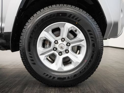 Used 2019 Toyota 4Runner SR5 RWD image 42