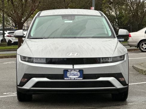 New 2026 Hyundai Ioniq 5 SEL image 9