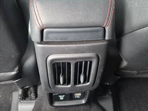 Used 2019 Jeep Compass Trailhawk AWD/4WD image 16