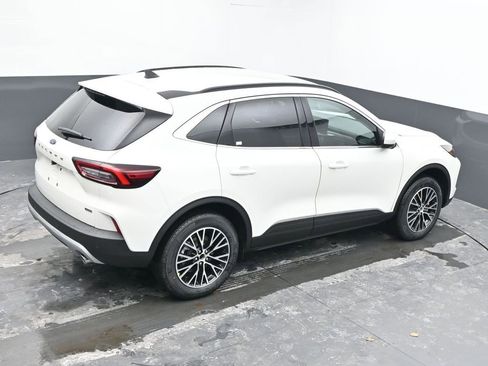 New 2026 Ford Escape SE image 41