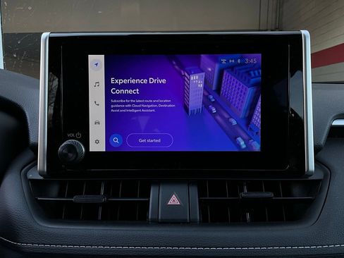 Used 2025 Toyota RAV4 XLE image 30