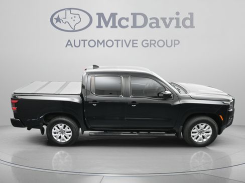 Used 2022 Nissan Frontier SV w/ Technology Package RWD image 39