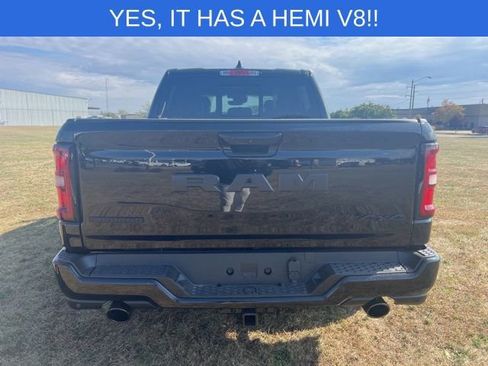 New 2026 RAM 1500 4x4 Crew Cab image 9