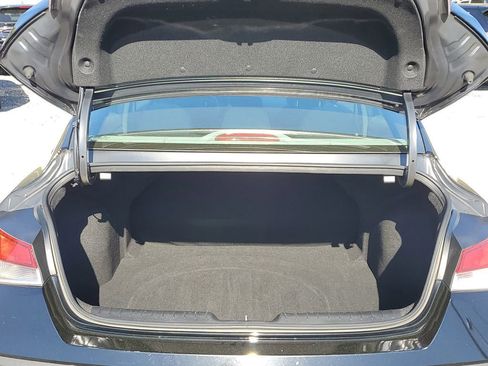 Used 2024 Hyundai Elantra SEL image 7