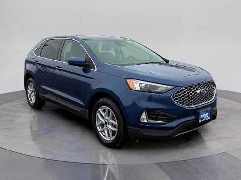 Certified 2023 Ford Edge SEL w/ Convenience Package AWD/4WD image 9