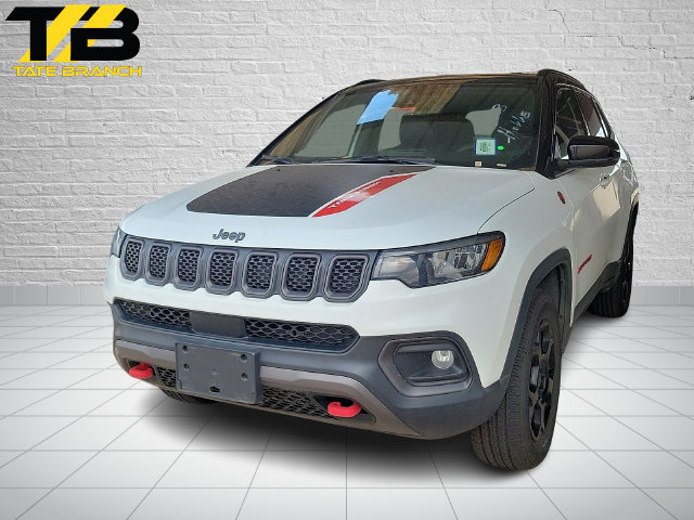 Used 2023 Jeep Compass Trailhawk AWD/4WD image 1